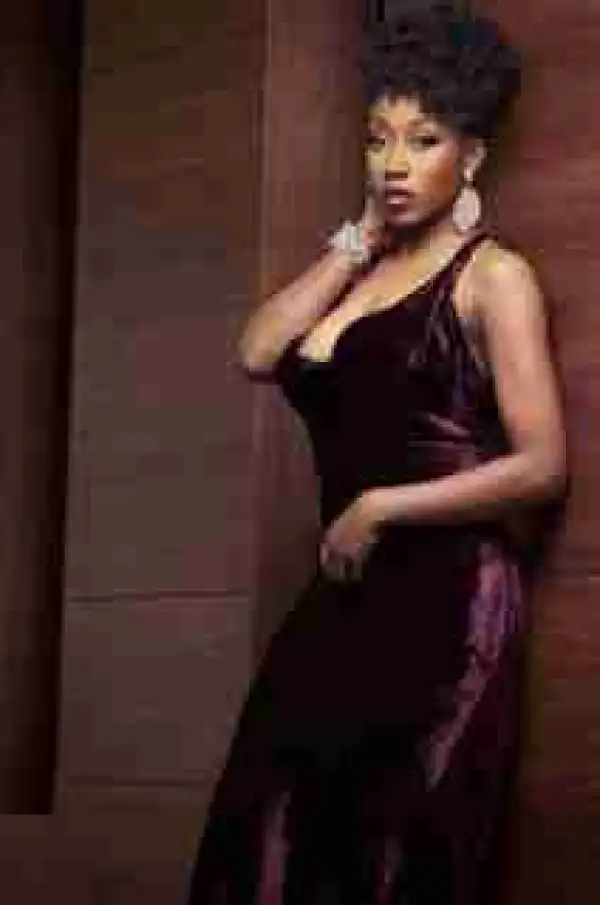 See The Hilarious DM Beverly Naya Received From A Married Man Who Wants Her As His " Queen 2 "